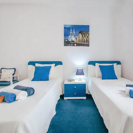 Villa Villa In Monchique With Heated Pool *