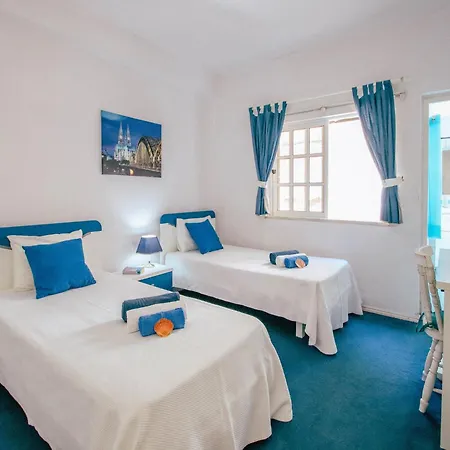 Villa In Monchique With Heated Pool 몬시크